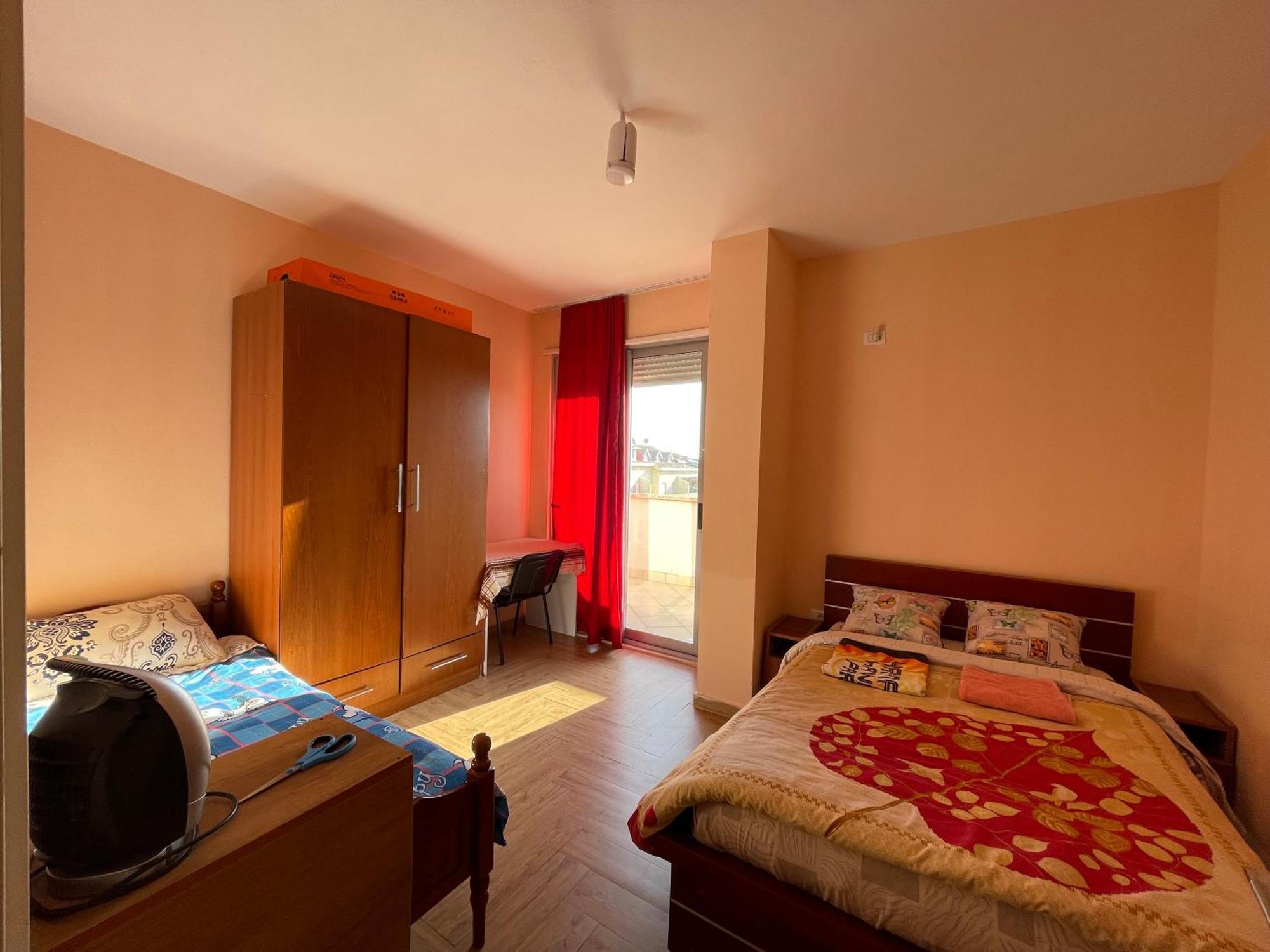 B&B - Private Rooms Tirana Værelse billede